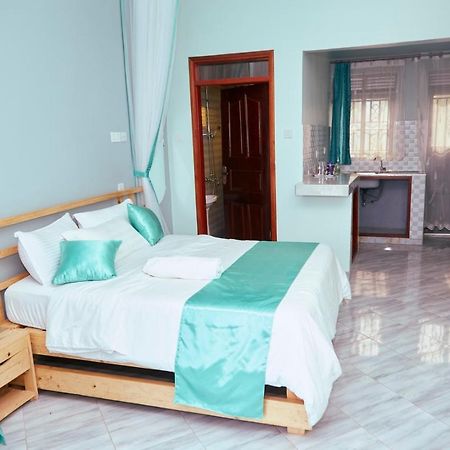 Westway Luxury Suites Mbarara Εξωτερικό φωτογραφία