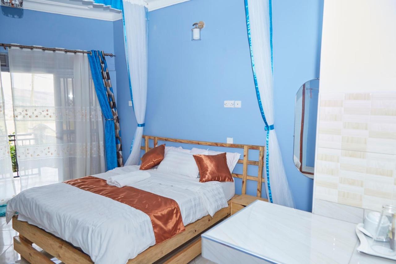 Westway Luxury Suites Mbarara Εξωτερικό φωτογραφία