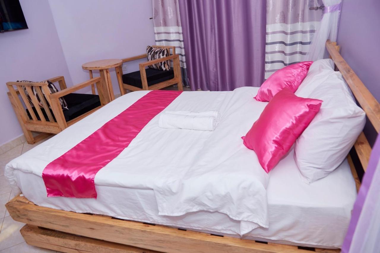 Westway Luxury Suites Mbarara Εξωτερικό φωτογραφία