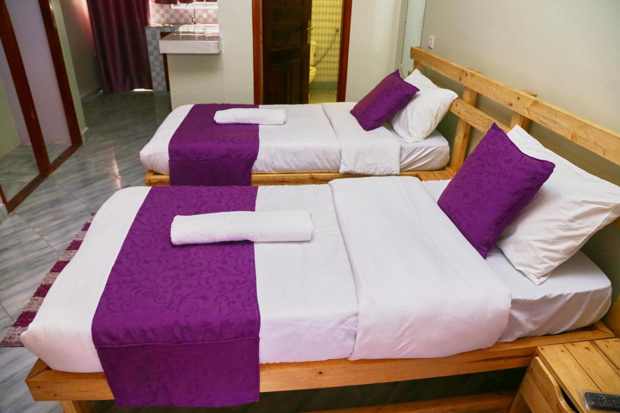 Westway Luxury Suites Mbarara Εξωτερικό φωτογραφία